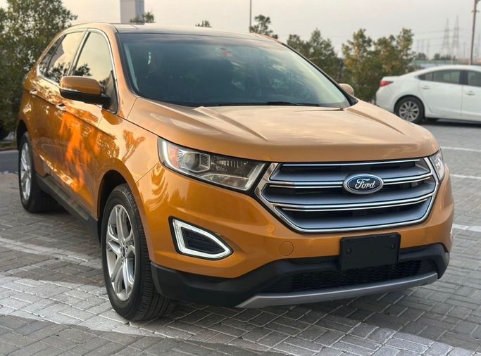 مستعملة Ford Edge ثانياً, 3.5 l, 2016 في في عجمان، اللون برتقالي.  | AUTO.AE