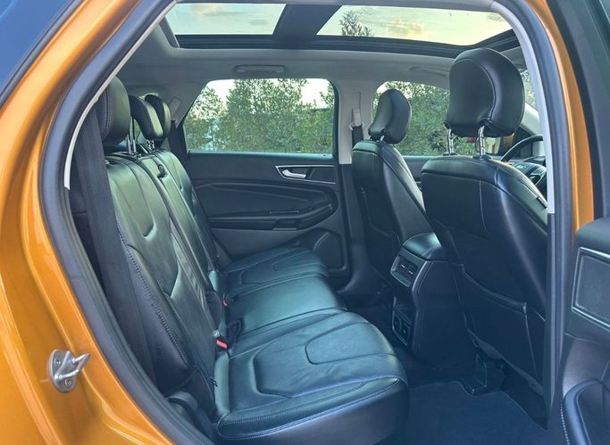 مستعملة Ford Edge ثانياً, 3.5 l, 2016 في في عجمان، اللون برتقالي.  | AUTO.AE