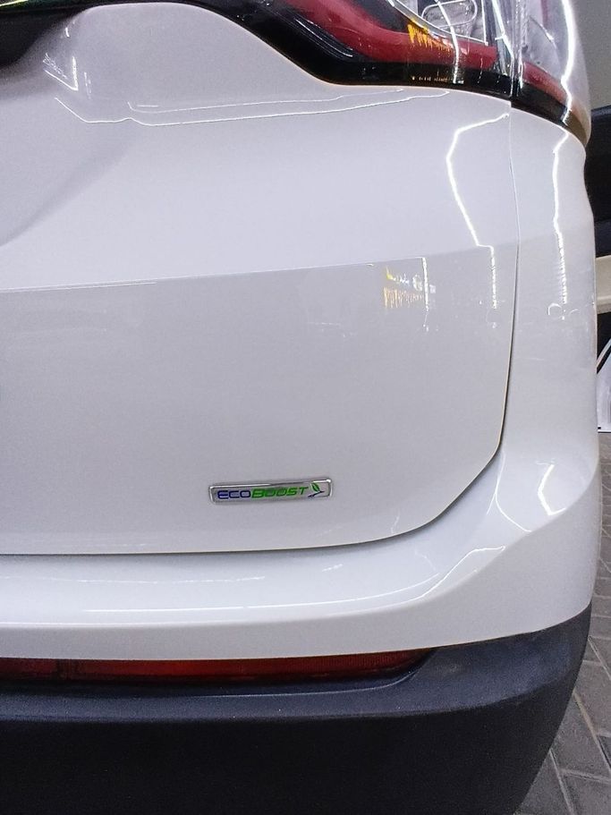 Used Ford Edge II, 3.5 l, 2018 in Ajman by Auto Zone, White color. Other | AUTO.AE