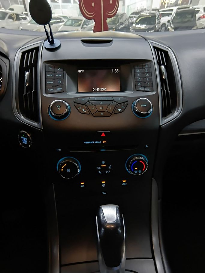 Used Ford Edge II, 3.5 l, 2018 in Ajman by Auto Zone, White color. Other | AUTO.AE