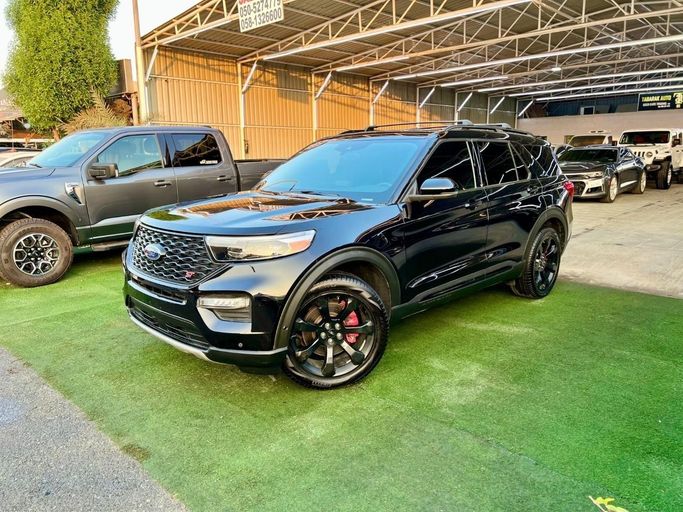 Подержанный Ford Explorer VI, 3.0 л, 2021 в Аджмане от TABARAK AUTO 85 Черный цвет. Американская | AUTO.AE