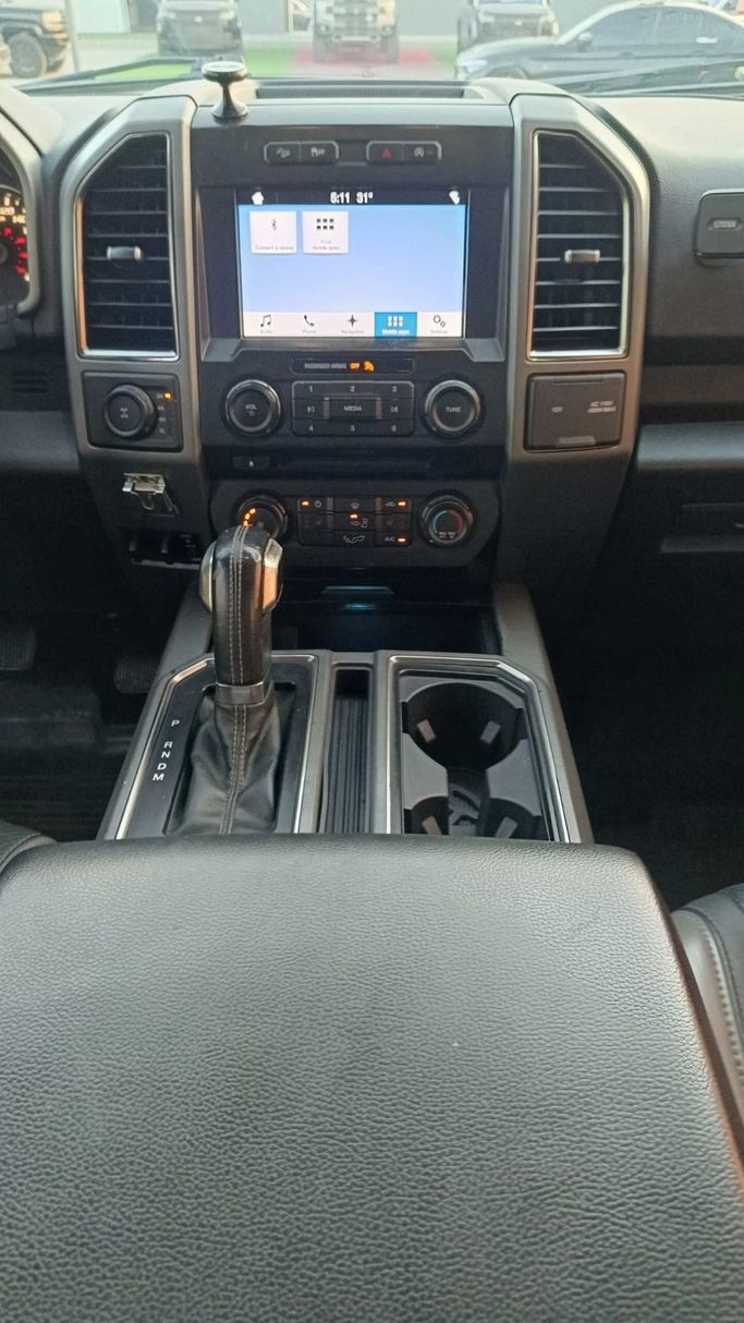 Подержанный Ford F-150 XIII Рестайлинг, 4.9 л, 2018 в Аджмане от Abu Rashid Cars  Красный цвет. GCC | AUTO.AE