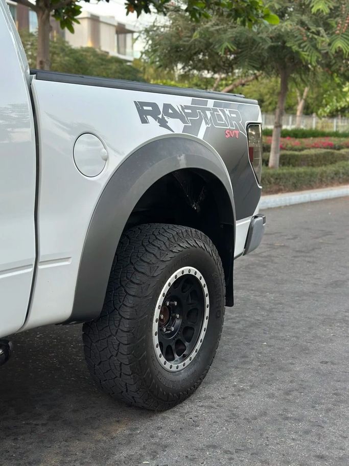 Подержанный Ford F-150 XII, 6.1 л, 2012 в Аджмане от Abu Rashid Cars  Белый цвет. GCC | AUTO.AE