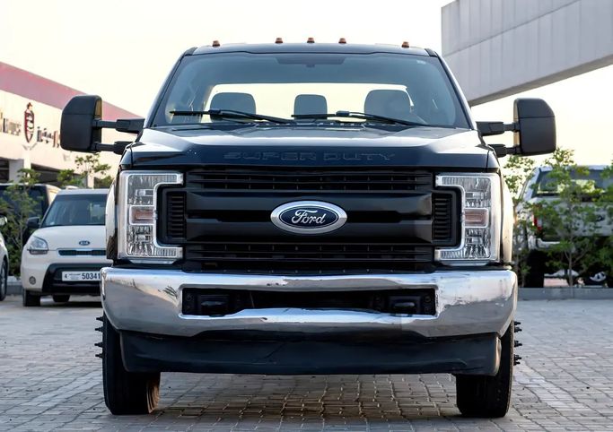 Подержанный Ford F-350 Super Duty IV, 6.7 л, 2019 в ОАЭ, Аджман от AMG Cars Черный цвет. Американская | AUTO.AE | Объявление #278647
