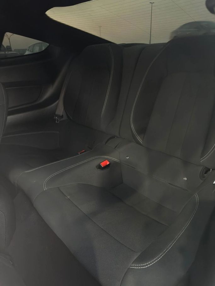 Подержанный Ford Mustang VI Рестайлинг, 5.0 л, 2020 в Аджмане от Abu Rashid Cars  Серый цвет. Американская | AUTO.AE