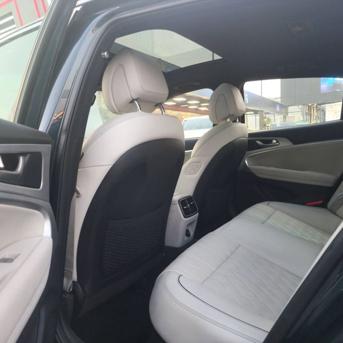 Used Genesis G70 I Facelift, 2.0 l, 2022 in Ajman by Syria Motors, Blue color. American Specs | AUTO.AE