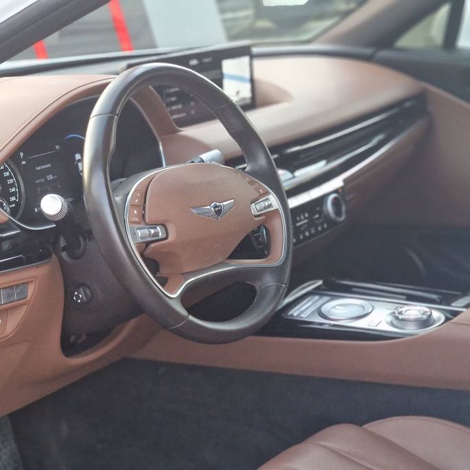 Подержанный Genesis G80 II, 2.5 л, 2021 в Аджмане от Syria Motors Белый цвет. Корейская | AUTO.AE