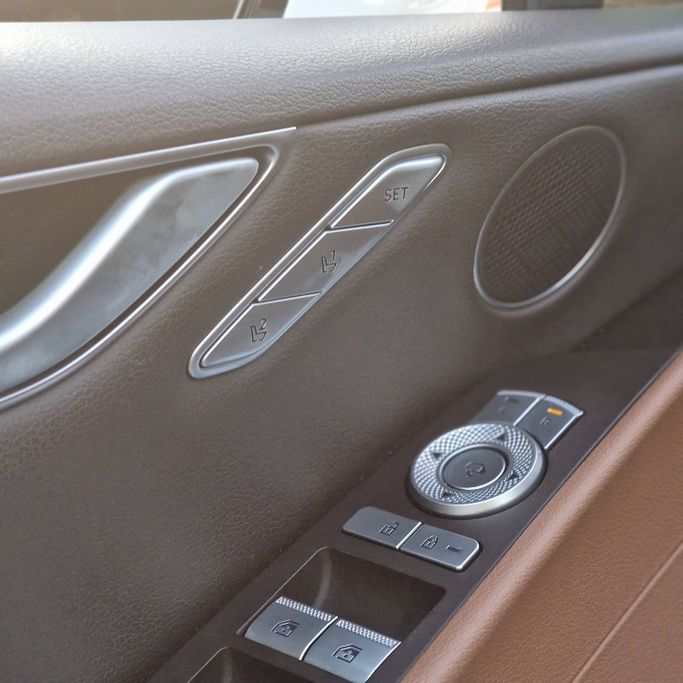 Подержанный Genesis G80 II, 2.5 л, 2021 в Аджмане от Syria Motors Белый цвет. Корейская | AUTO.AE