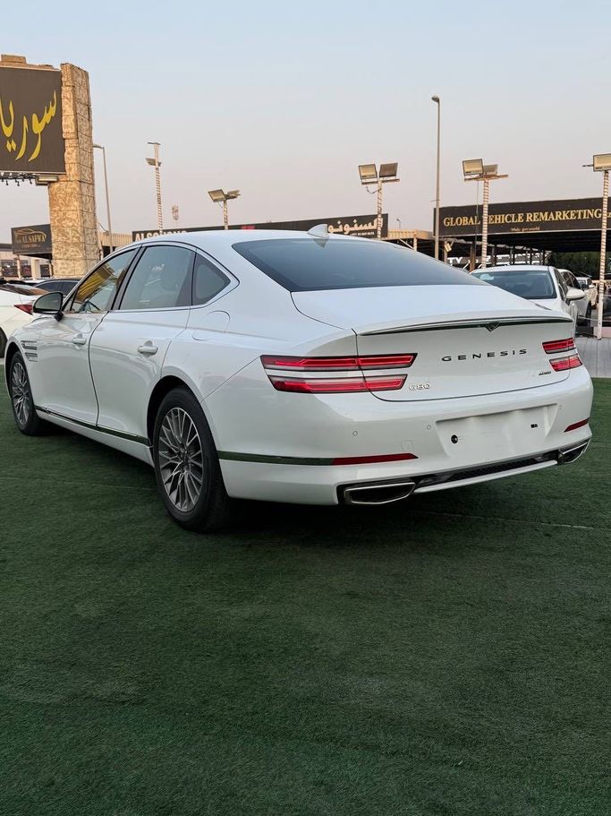 Подержанный Genesis G80 II, 2.5 л, 2021 в Аджмане от Syria Motors Белый цвет. Корейская | AUTO.AE