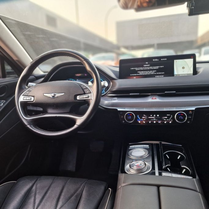 Подержанный Genesis G80 II, 2.5 л, 2021 в Аджмане от Syria Motors Черный цвет. Корейская | AUTO.AE