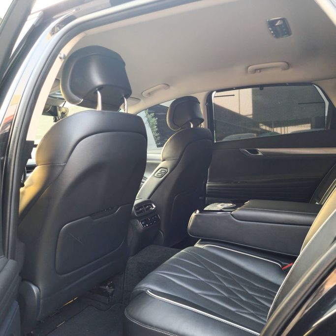 Подержанный Genesis G80 II, 2.5 л, 2021 в Аджмане от Syria Motors Черный цвет. Корейская | AUTO.AE