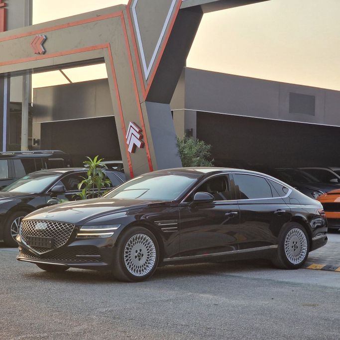 Подержанный Genesis G80 II, 2.5 л, 2021 в Аджмане от Syria Motors Черный цвет. Корейская | AUTO.AE