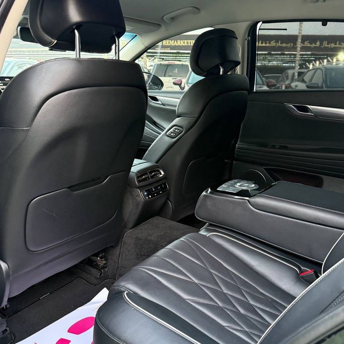 Подержанный Genesis G80 II, 3.5 л, 2021 в Аджмане от Syria Motors Черный цвет. Корейская | AUTO.AE