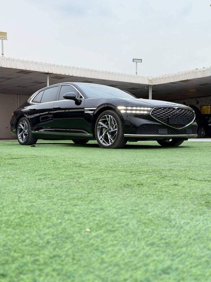 Подержанный Genesis G90 II, 3.5 л, 2022 в Аджмане от Syria Motors Черный цвет. Корейская | AUTO.AE