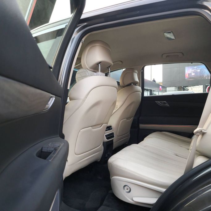 Подержанный Genesis GV80 I, 3.5 л, 2020 в Аджмане от Syria Motors Серый цвет. Корейская | AUTO.AE