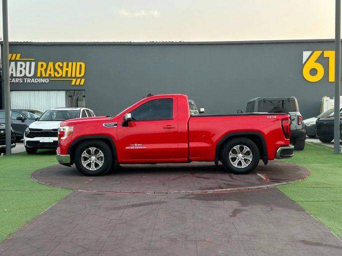 Подержанный GMC Sierra IV, 5.3 л, 2021 в Аджмане от Abu Rashid Cars  Красный цвет. GCC | AUTO.AE