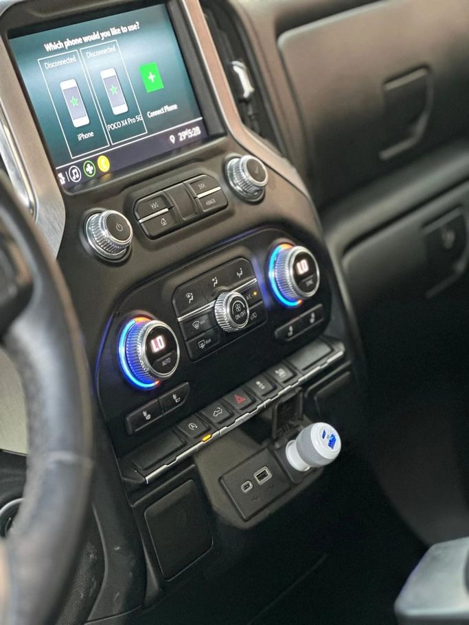 Подержанный GMC Sierra IV, 2.7 л, 2022 в Аджмане от Abu Rashid Cars  Красный цвет. Американская | AUTO.AE