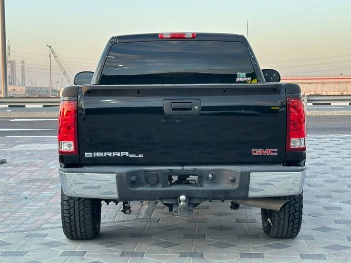 Подержанный GMC Sierra II (GMT900), 5.3 л, 2010 в Аджмане от Abu Rashid Cars  Черный цвет. GCC | AUTO.AE