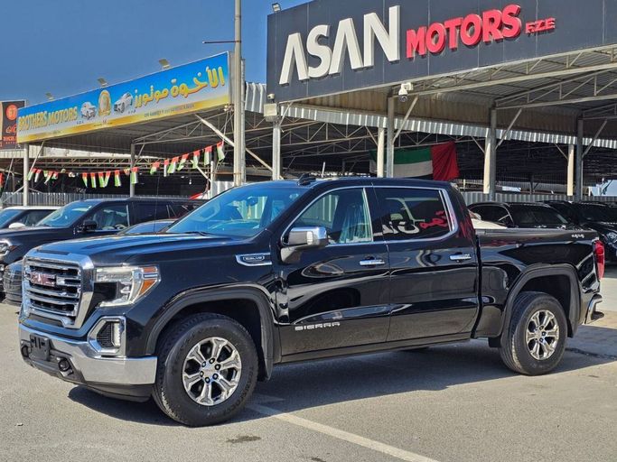 مستعملة GMC Sierra فيس ليفت IV, 5.3 l, 2022 في في عجمان من Asan Motors، اللون أسود. المواصفات الأمريكية | AUTO.AE