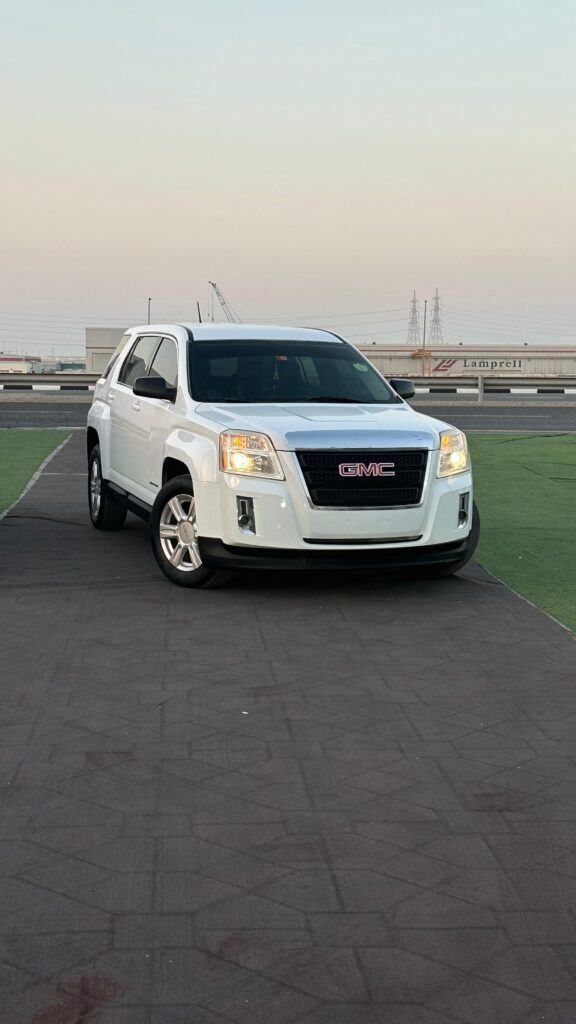 Подержанный GMC Terrain I, 2.4 л, 2014 в Аджмане от DEAL CARS Белый цвет. GCC | AUTO.AE