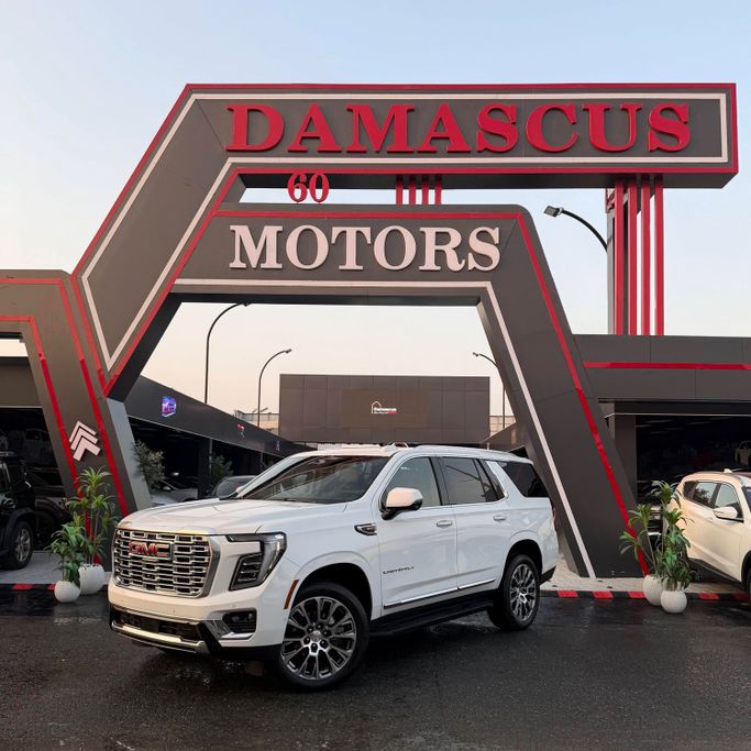 Подержанный GMC Yukon XL V Рестайлинг, 6.2 л, 2025 в Аджмане от Syria Motors Белый цвет. Американская | AUTO.AE