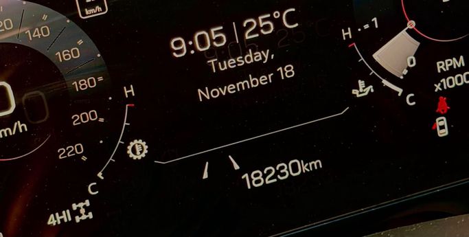 Подержанный GMC Yukon XL V Рестайлинг, 6.2 л, 2025 в Аджмане от Syria Motors Белый цвет. Американская | AUTO.AE