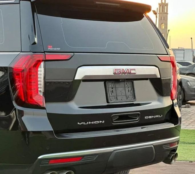 Used GMC Yukon V, 6.2 l, 2021 in Ajman by Abu Rashid Cars , Black color. GCC Specs | AUTO.AE