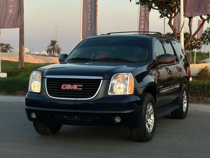 Подержанный GMC Yukon III (GMT900), 5.3 л, 2008 в Аджмане от Abu Rashid Cars  Синий цвет. GCC | AUTO.AE