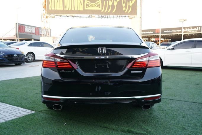 Подержанный Honda Accord IX Рестайлинг, 2.4 л, 2017 в Аджмане от Syria Motors Черный цвет.  | AUTO.AE