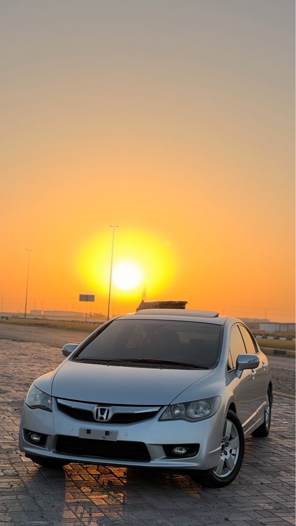 Used ⁦Honda Civic VIII, 2.0 l, 2009⁩ in UAE, Ajman by KARIM CARS, Silver color. Korean Specs | AUTO.AE | Listing #288698