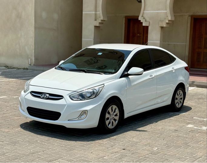 Used ⁦Hyundai Accent IV, 1.6 l, 2017⁩ in UAE, Ajman by SAEED MOTORS, White color. GCC Specs | AUTO.AE | Listing #287524