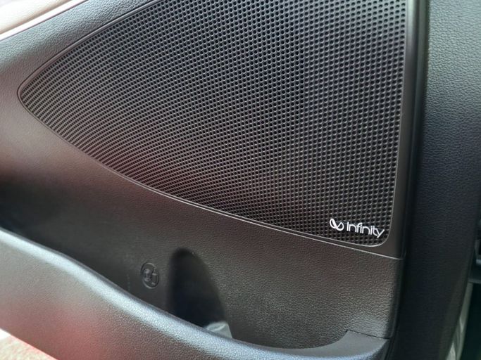 Подержанный Hyundai Azera III, 3.5 л, 2018 в Аджмане от Abu Rashid Cars  Золотистый цвет. GCC | AUTO.AE