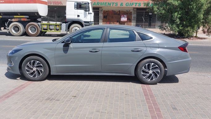 Used Hyundai Elantra VII (CN7), 1.6 l, 2023 in Ajman, Grey color. GCC Specs | AUTO.AE
