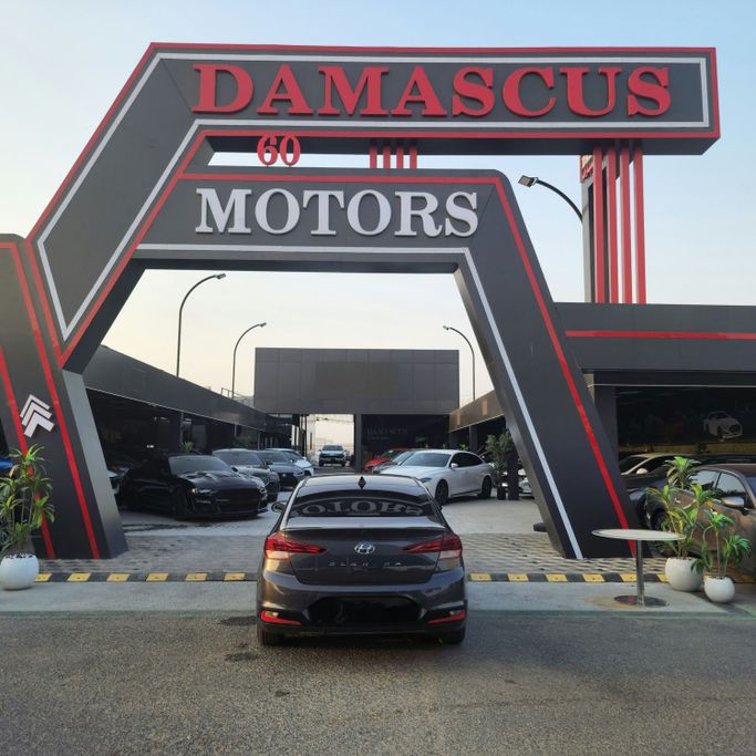 Подержанный Hyundai Elantra VII (CN7), 2.0 л, 2020 в Аджмане от Syria Motors Серый цвет. Американская | AUTO.AE