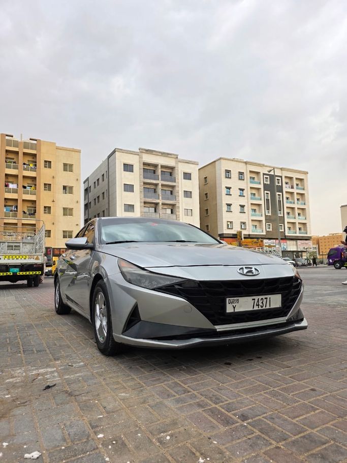 Used Hyundai Elantra VII (CN7), 2.0 l, 2021 in Ajman, Grey color. American Specs | AUTO.AE