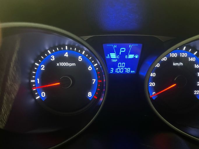 مستعملة Hyundai ix35 I, 2.0 l, 2012 في في عجمان، اللون أسود. مواصفات الخليج | AUTO.AE