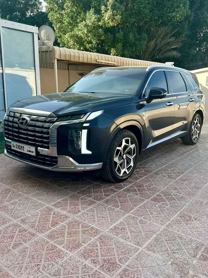 Подержанный Hyundai Palisade I, 3.8 л, 2022 в Аджмане от Al Hilal Motors Синий цвет. Американская | AUTO.AE