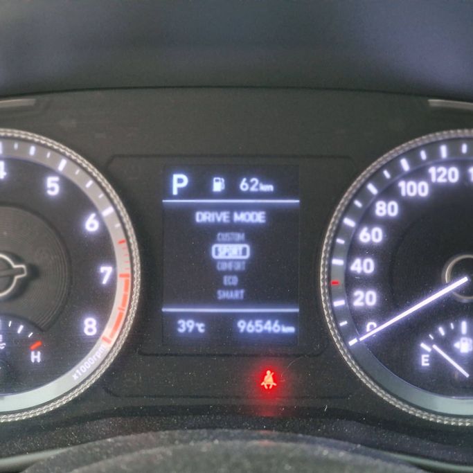 Подержанный Hyundai Sonata VIII (DN8), 2.0 л, 2020 в Аджмане от Syria Motors Синий цвет. Корейская | AUTO.AE