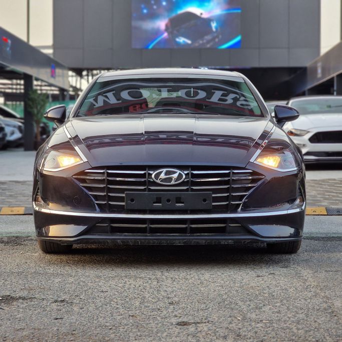 Подержанный Hyundai Sonata VIII (DN8), 2.0 л, 2020 в Аджмане от Syria Motors Синий цвет. Корейская | AUTO.AE