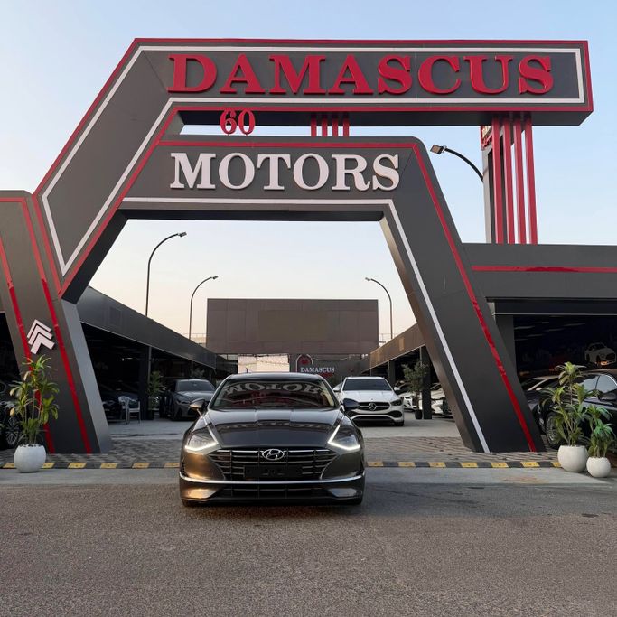 Подержанный Hyundai Sonata VIII (DN8), 2.0 л, 2020 в Аджмане от Syria Motors Серый цвет. Корейская | AUTO.AE