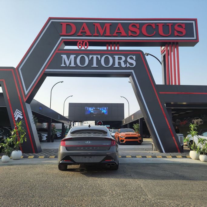 Подержанный Hyundai Sonata VIII (DN8), 1.6 л, 2020 в Аджмане от Syria Motors Серый цвет. Американская | AUTO.AE