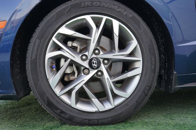 Подержанный Hyundai Sonata VIII (DN8), 2.5 л, 2021 в Аджмане от Syria Motors Синий цвет. Other | AUTO.AE