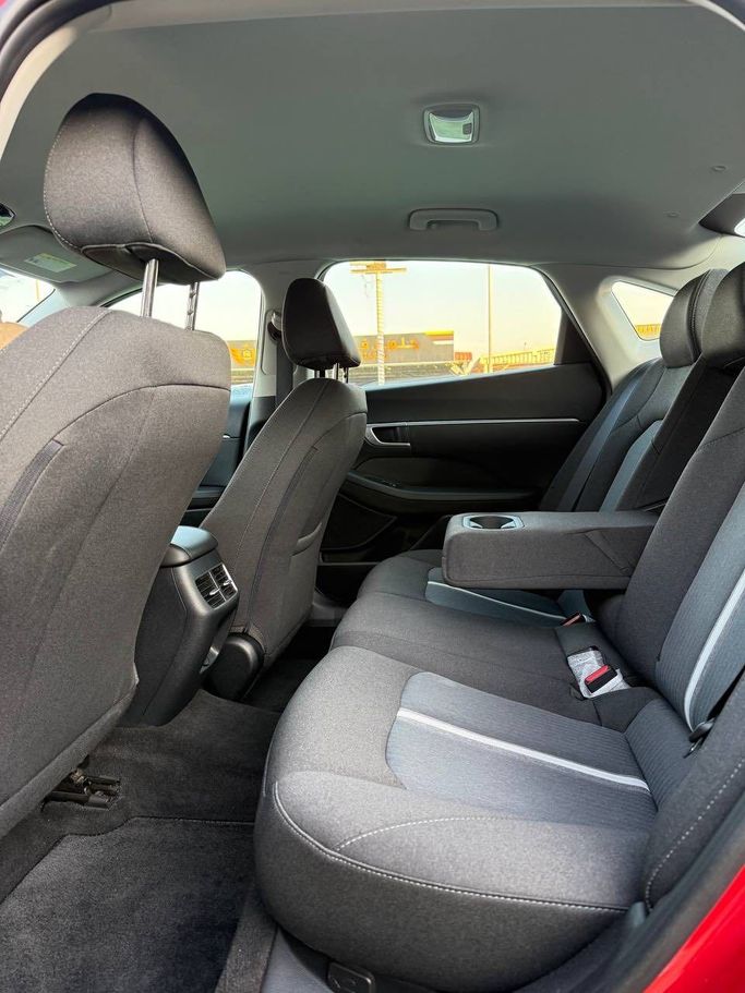 Подержанный Hyundai Sonata VIII (DN8), 2.5 л, 2020 в Аджмане от Syria Motors Красный цвет. Американская | AUTO.AE