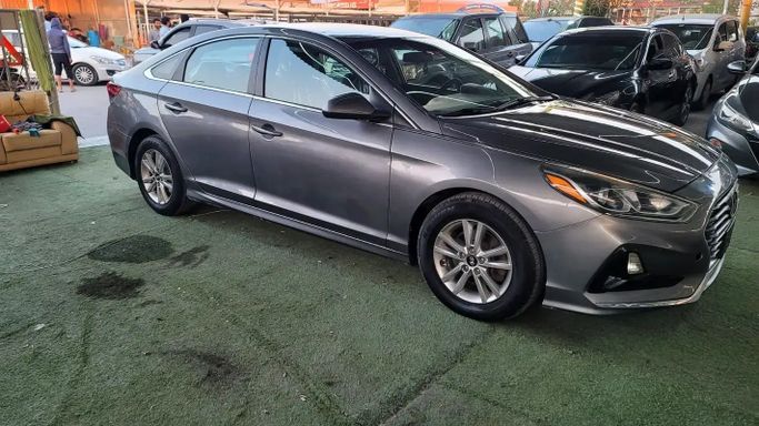 Подержанный Hyundai Sonata VII (LF) Рестайлинг, 2.4 л, 2019 в Аджмане от Horizon International Used Cars Серый цвет. Американская | AUTO.AE