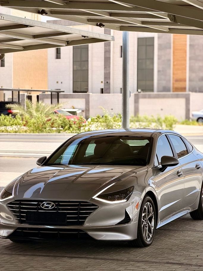 Used Hyundai Sonata VIII (DN8), 2.5 l, 2021 in Ajman by XENON AUTO, Silver color. Canadian Specs | AUTO.AE | Listing #260940