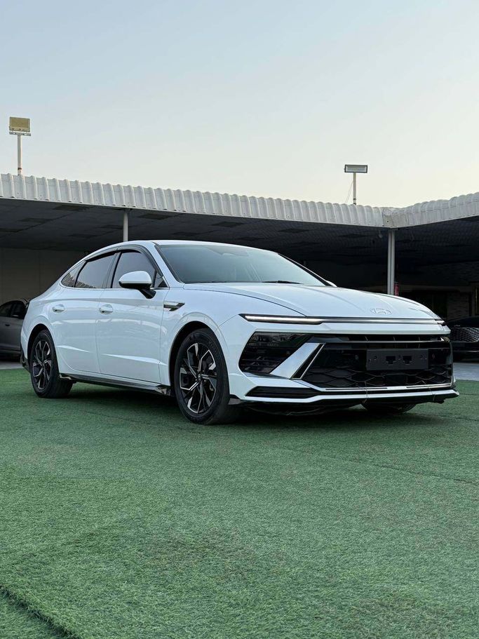 Used Hyundai Sonata VIII (DN8) Facelift, 2.0 l, 2024 in Ajman by Syria Motors, White color. Korean Specs | AUTO.AE | Listing #265793