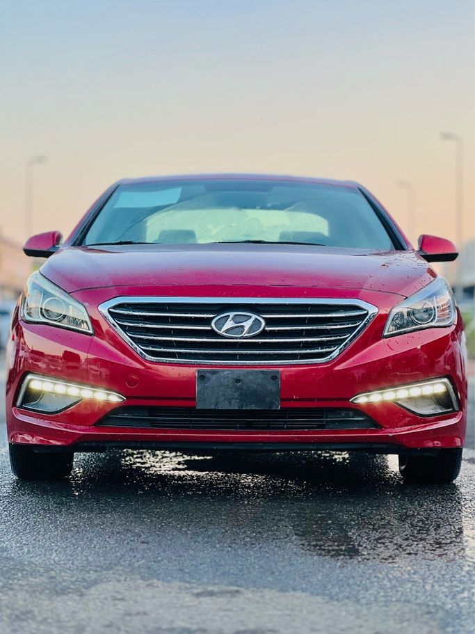 Подержанный Hyundai Sonata VII (LF), 2.4 л, 2015 в ОАЭ, Аджман от THE KINGDOM CARS Красный цвет. Американская | AUTO.AE | Объявление #284000