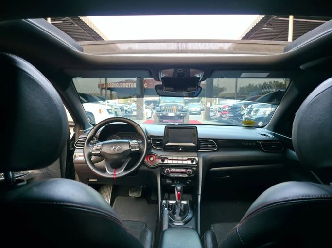 Подержанный Hyundai Veloster II, 2.0 л, 2019 в Аджмане от Abu Rashid Cars  Черный цвет. GCC | AUTO.AE