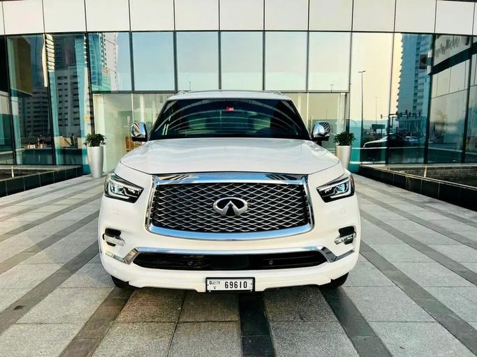 Used Infiniti QX80 I (Z62) Facelift 2, 5.6 l, 2021 in UAE, Ajman by AMG Cars, White color. Other | AUTO.AE | Listing #278445