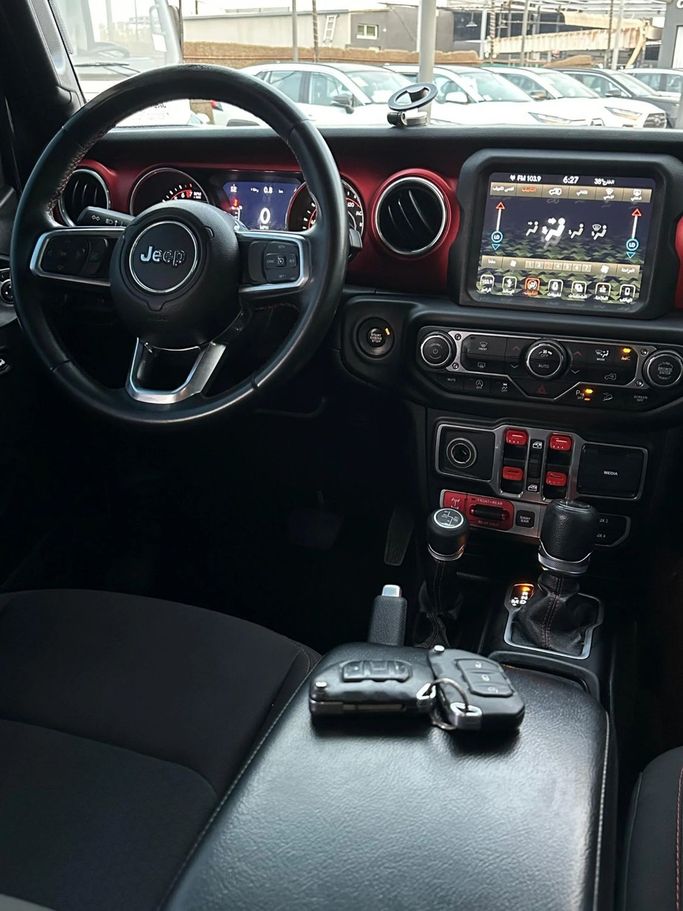 Подержанный Jeep Wrangler III (JK), 3.6 л, 2018 в Аджмане от Abu Rashid Cars  Черный цвет. GCC | AUTO.AE